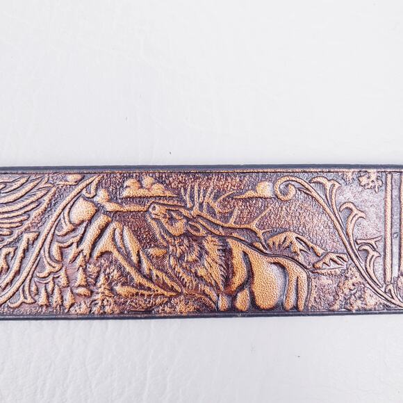 80’s Vintage Embossed Tooled Brown Leather Belt Size 42\